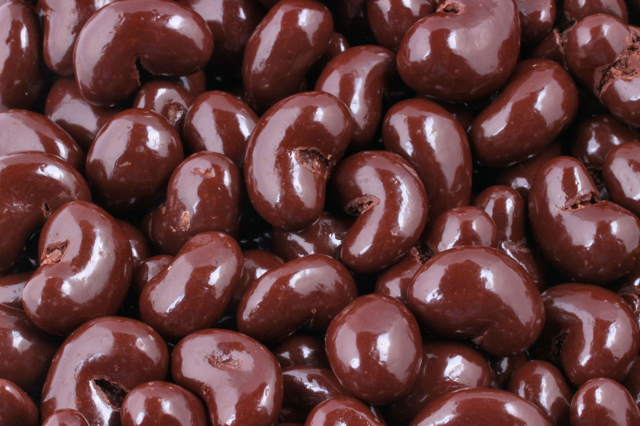 Dark Chocolate Sea Salted Cashews (Per Pound)